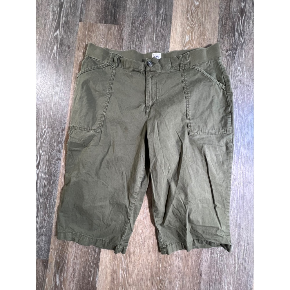 Lee Utility Shorts Women 20W Olive Green Workwear Elastic Waist Bermuda